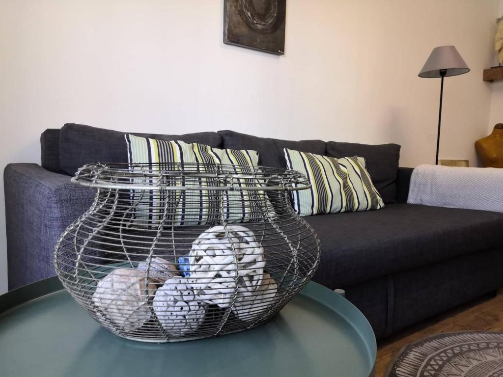 City Square Apartment room 3