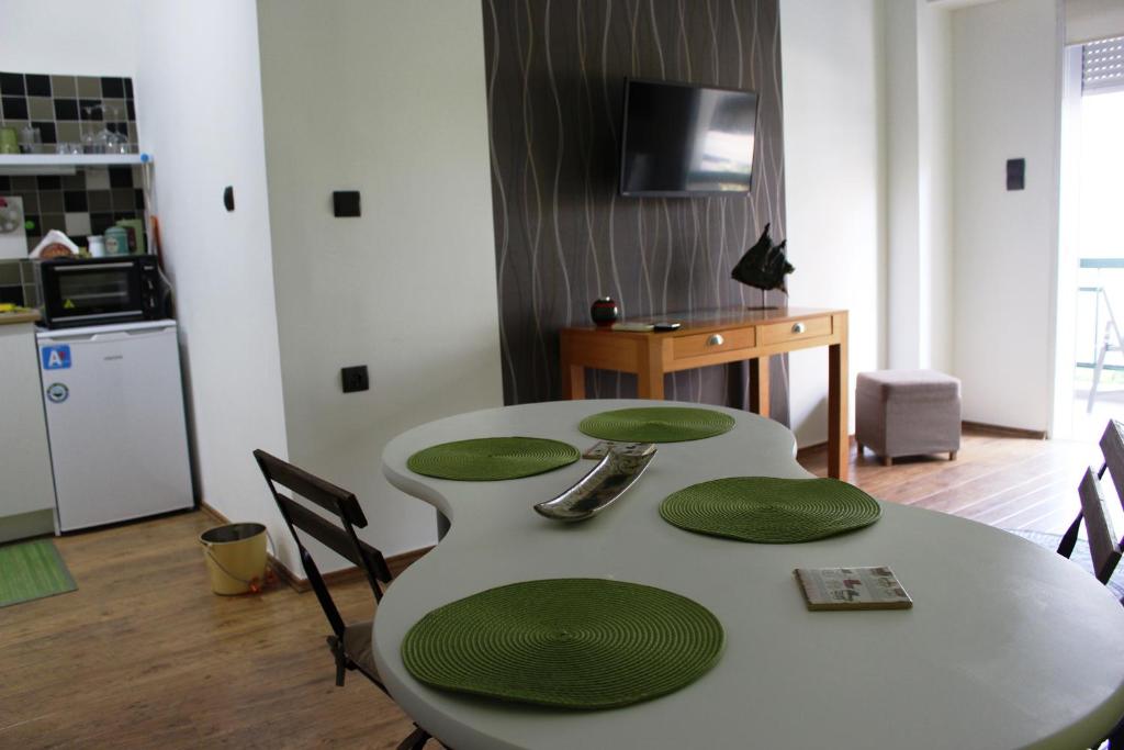 City Square Apartment room 5